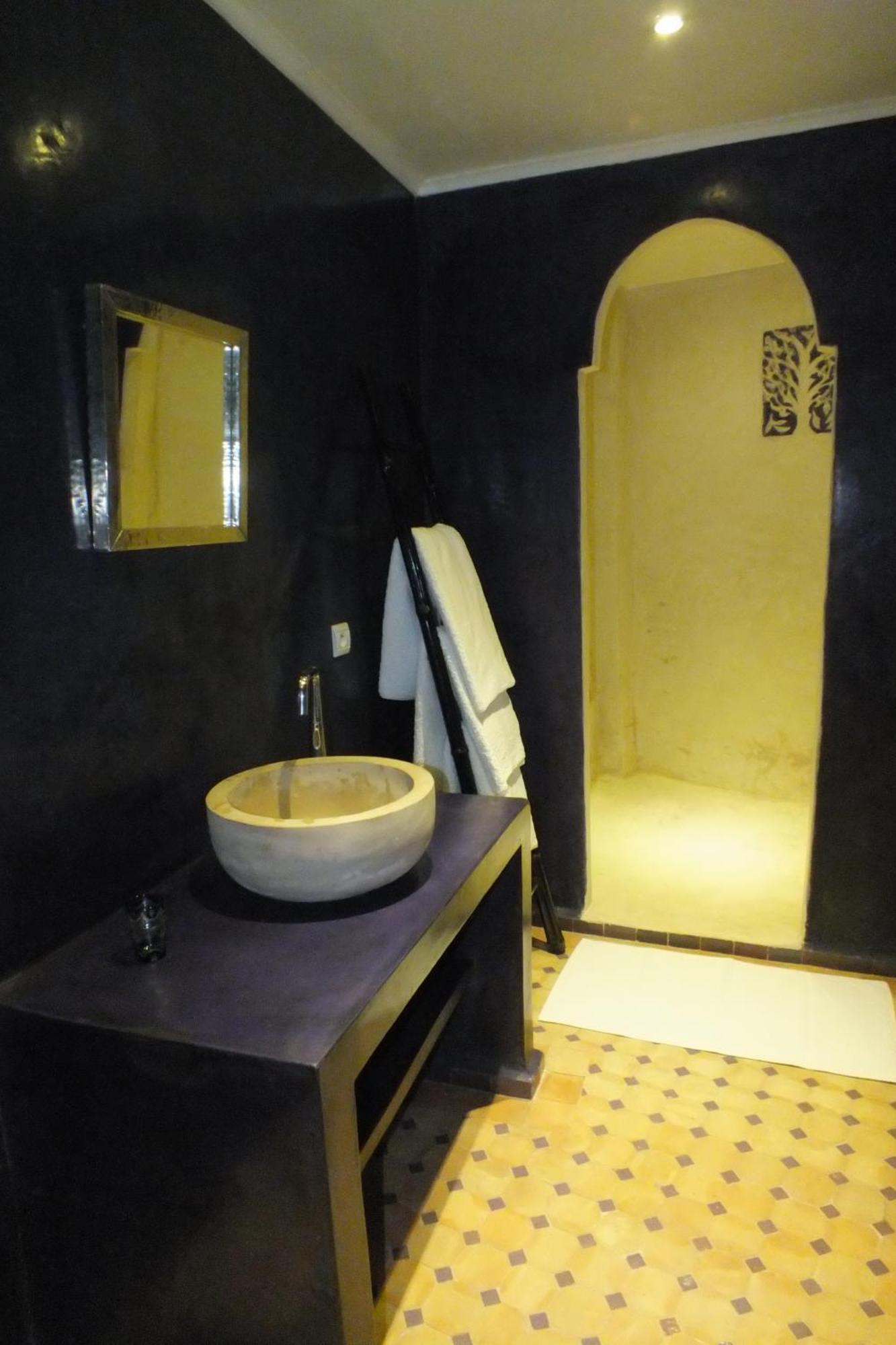 Dar Faracha Fes Hotel ภายนอก รูปภาพ